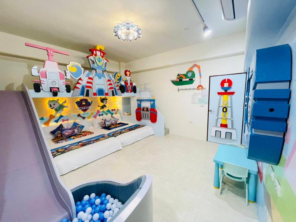 芹菜芋頭親子民宿 Taitung Ngoại thất bức ảnh
